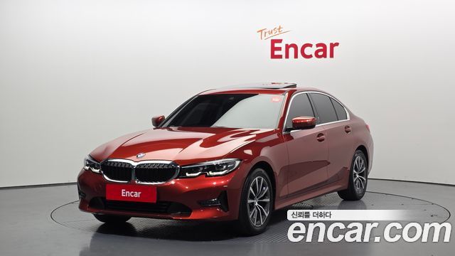 BMW 3-Series 320i