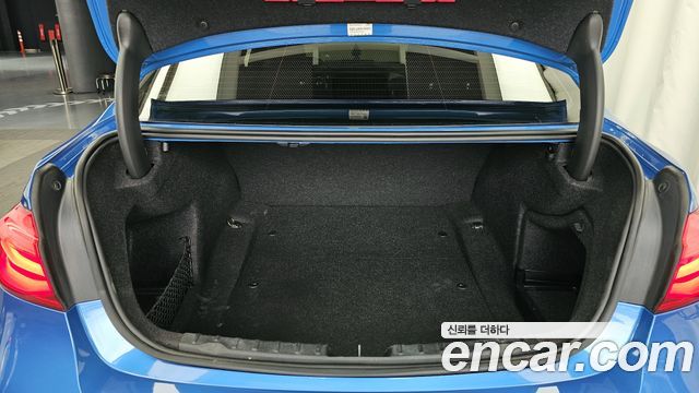 BMW 3-Series 330i M Sport