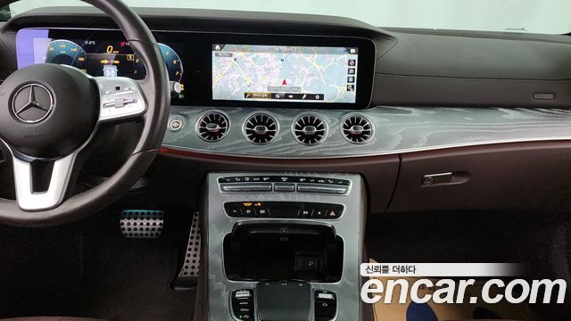 Mercedes-Benz CLS-Class CLS450 4MATIC AMG Line