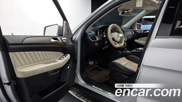 Mercedes-Benz GLE-Class GLE350 d 4MATIC