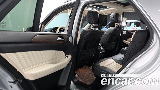 Mercedes-Benz GLE-Class GLE350 d 4MATIC