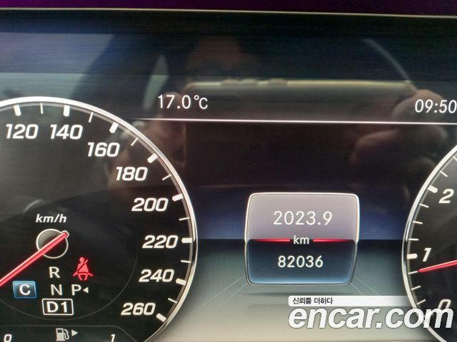Mercedes-Benz E-Class E300 Exclusive