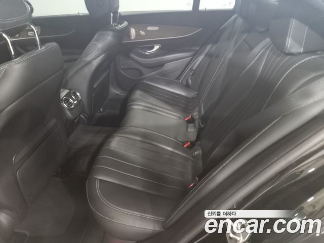 Mercedes-Benz E-Class E300 Exclusive