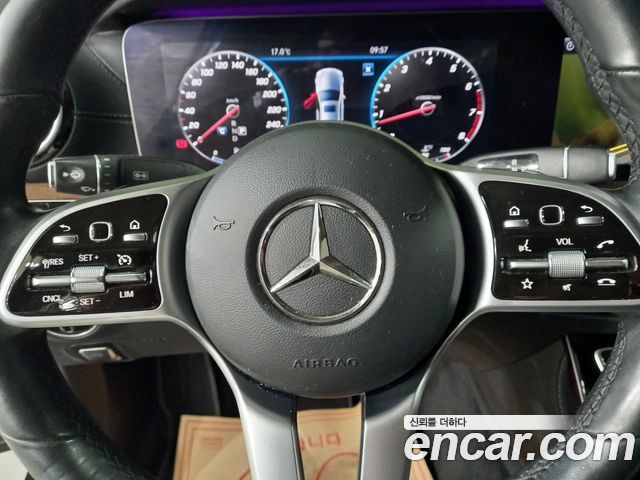 Mercedes-Benz E-Class E300 Exclusive