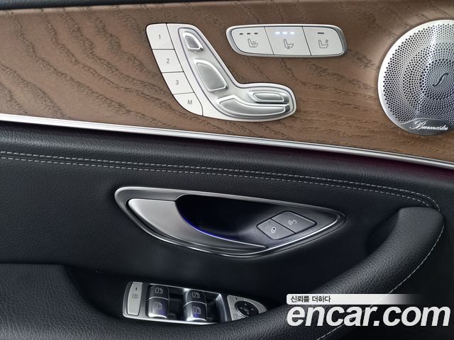 Mercedes-Benz E-Class E300 Exclusive