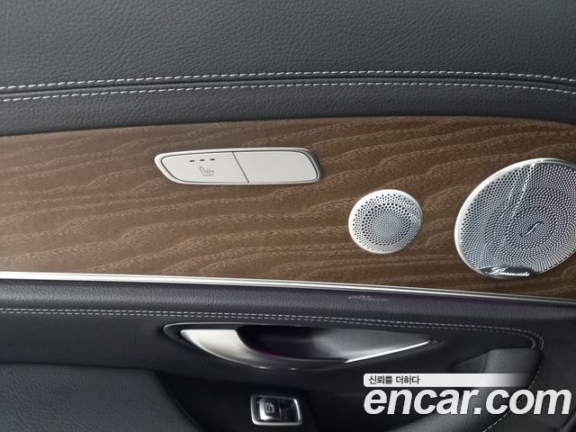 Mercedes-Benz E-Class E300 Exclusive