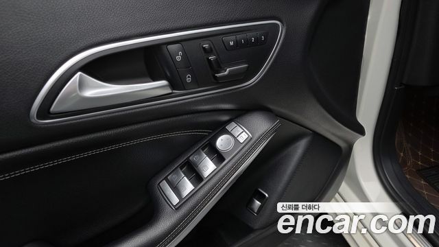 Mercedes-Benz CLA-Class CLA200 d 4MATIC