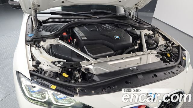 BMW 4-Series 420i M Sport Performance Coupe