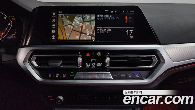 BMW 4-Series 420i M Sport Performance Coupe