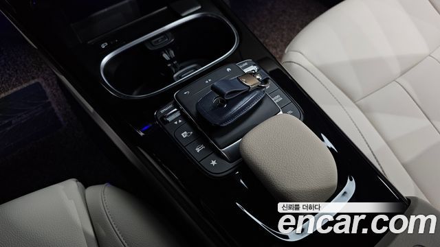 Mercedes-Benz A-Class A220 Hatchback