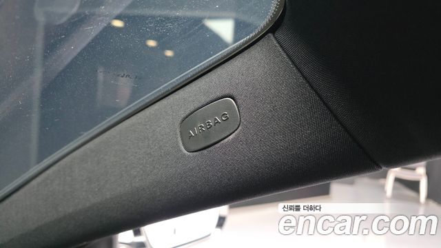 Mercedes-Benz E-Class E300e 4MATIC Exclusive