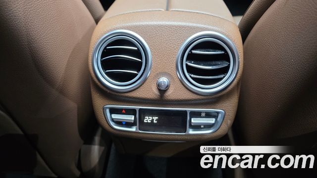 Mercedes-Benz E-Class E300e 4MATIC Exclusive
