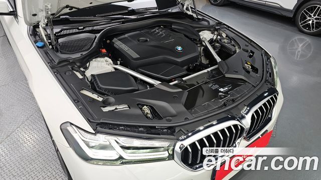 BMW 5-Series 520i M Sport