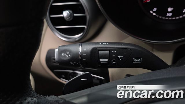 Mercedes-Benz GLC-Class GLC300