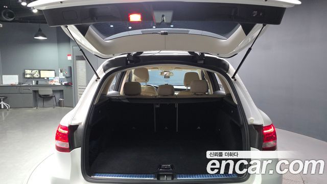Mercedes-Benz GLC-Class GLC300