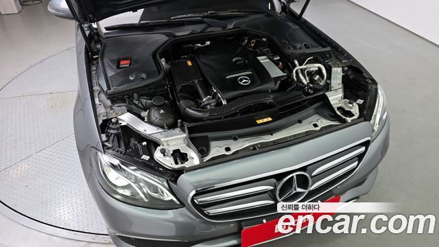Mercedes-Benz E-Class E250 Avantgarde