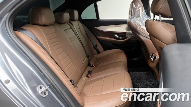 Mercedes-Benz E-Class E250 Avantgarde