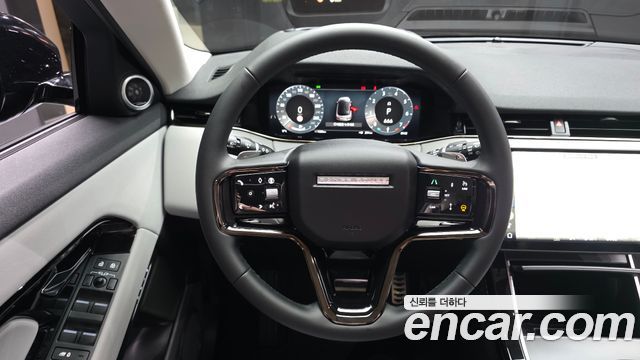 Land Rover Range Rover Evoque P250 Dynamic SE