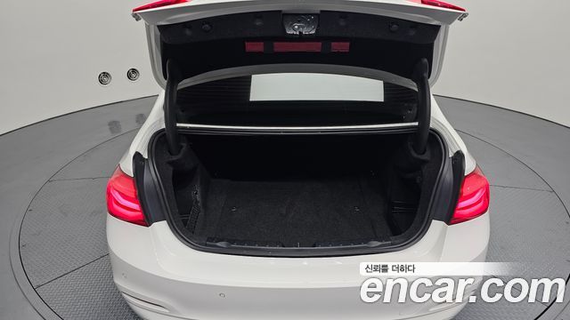 BMW 3-Series 320d