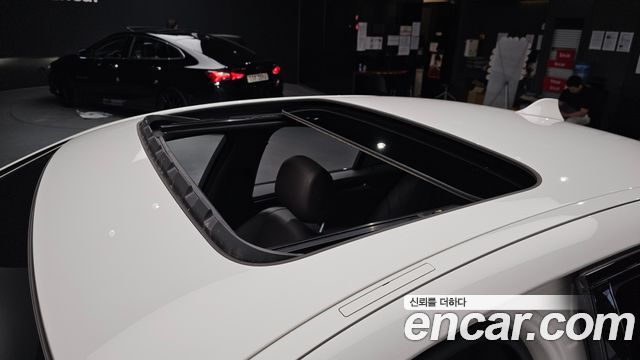 BMW 5-Series 528i M Aero dynamic special edition