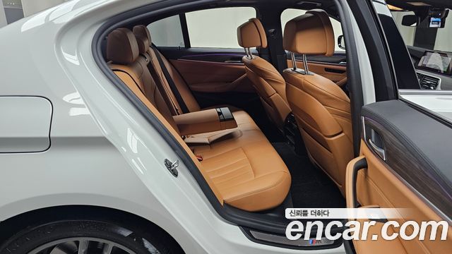 BMW 5-Series 530e M Sport