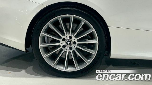 Mercedes-Benz E-Class E450 4MATIC Coupe