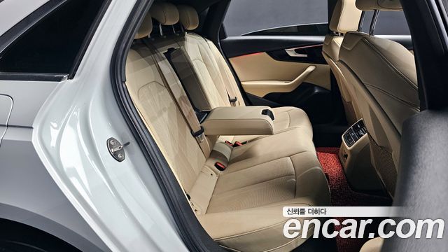 Audi A4 35 TDI Premium