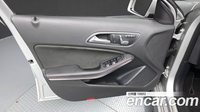 Mercedes-Benz A-Class A45 AMG 4MATIC