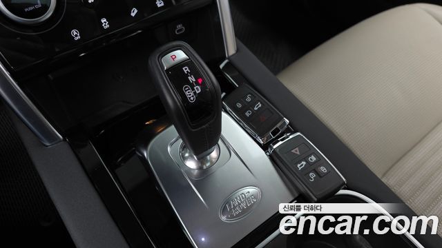 Land Rover Discovery Sport P250 SE
