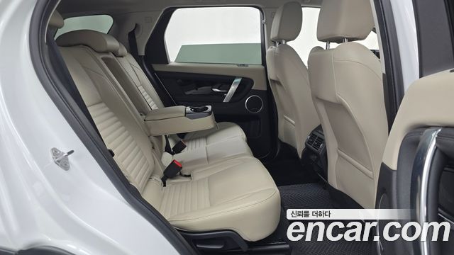 Land Rover Discovery Sport P250 SE