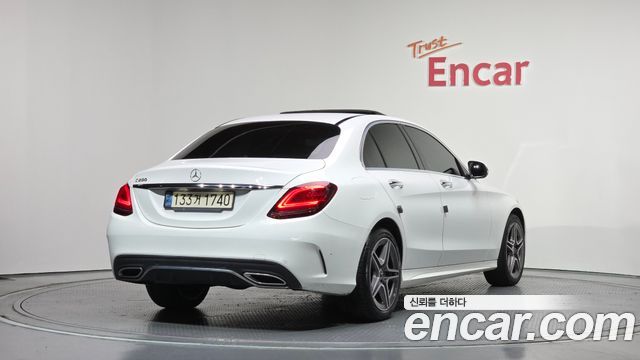 Mercedes-Benz C-Class C200 AMG Line