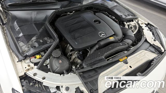 Mercedes-Benz C-Class C200 AMG Line