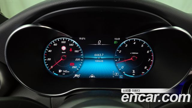 Mercedes-Benz C-Class C200 AMG Line