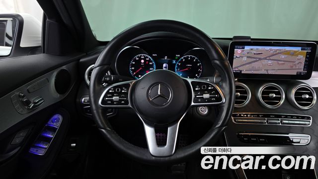 Mercedes-Benz C-Class C200 AMG Line