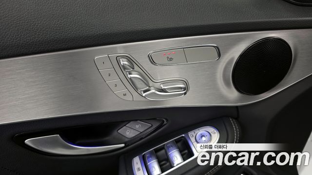 Mercedes-Benz C-Class C200 AMG Line