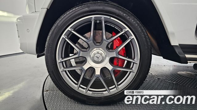 Mercedes-Benz G-Class AMG G63 Manufaktur