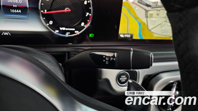 Mercedes-Benz G-Class AMG G63 Manufaktur