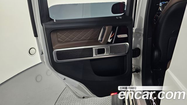 Mercedes-Benz G-Class AMG G63 Manufaktur