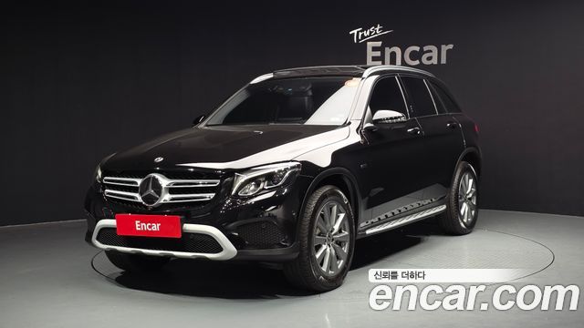 Mercedes-Benz GLC-Class GLC350e 4MATIC AMG Line