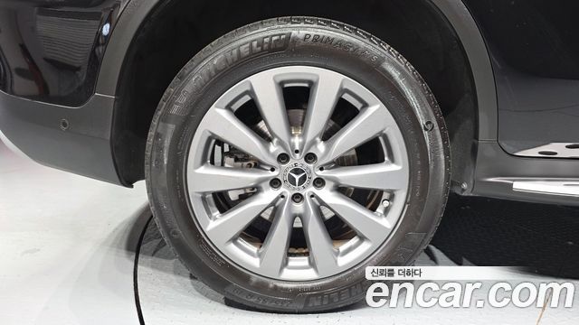 Mercedes-Benz GLC-Class GLC350e 4MATIC AMG Line