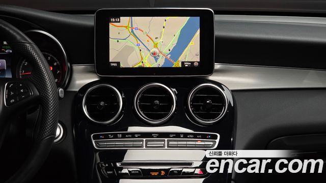 Mercedes-Benz GLC-Class GLC350e 4MATIC AMG Line