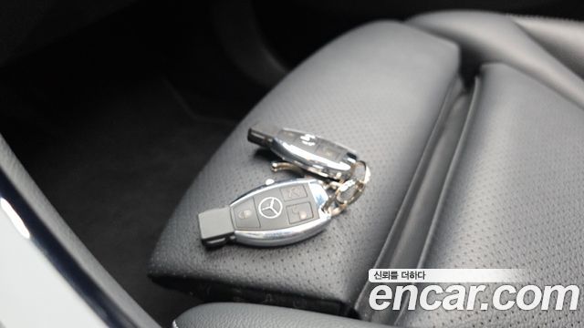 Mercedes-Benz GLC-Class GLC350e 4MATIC AMG Line