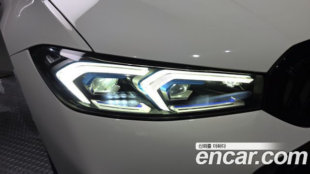 BMW 3-Series 320i M Sport