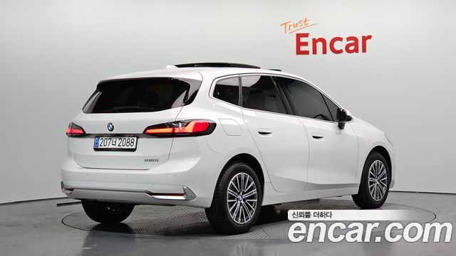 BMW 2-Series 220i Luxury