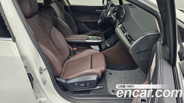 BMW 2-Series 220i Luxury