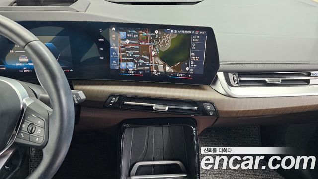 BMW 2-Series 220i Luxury