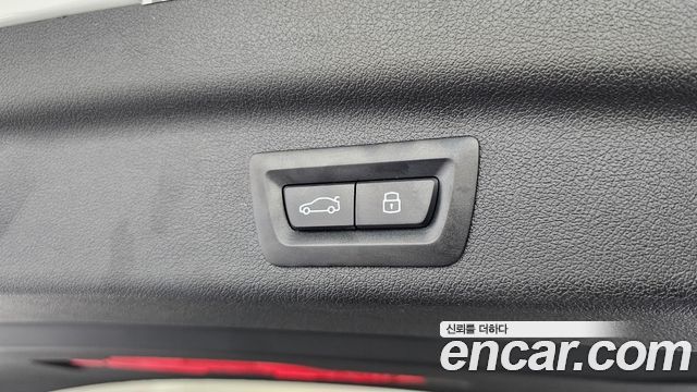 BMW 2-Series 220i Luxury