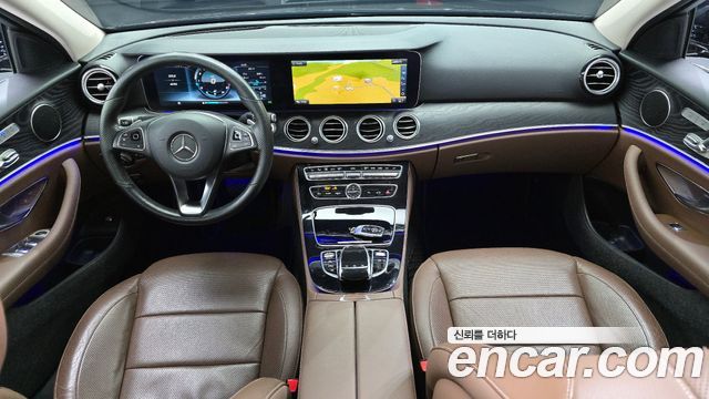 Mercedes-Benz E-Class E300 4MATIC AV Intelligent Drive