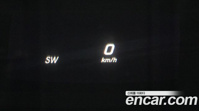 Mercedes-Benz E-Class E300 4MATIC AV Intelligent Drive