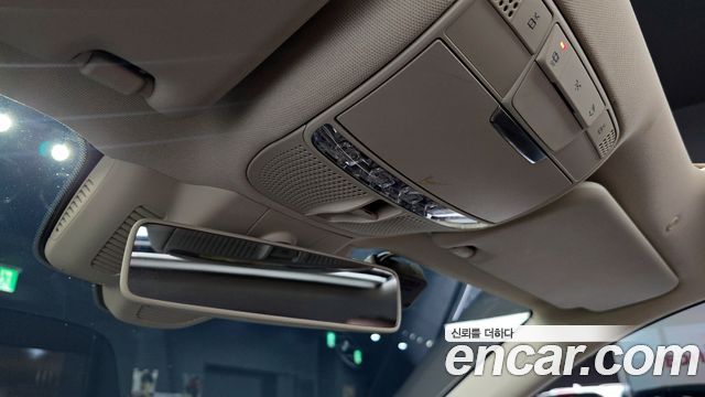 Mercedes-Benz E-Class E300 4MATIC AV Intelligent Drive